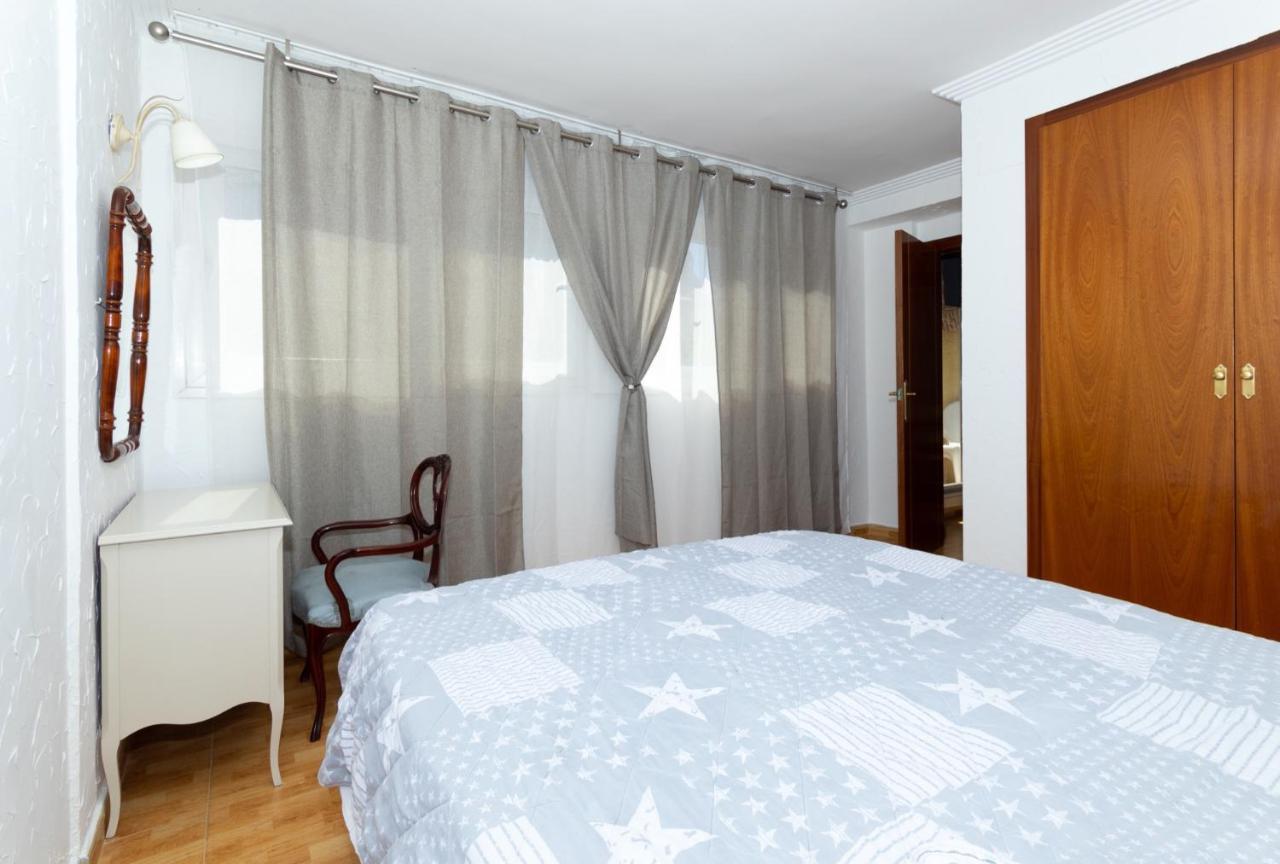 Unique Apartahotel 4-1 Torrevieja Exteriör bild